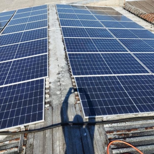 placas-solares-20a30ef6fcbf941ac1956ea140b71080-1746619476