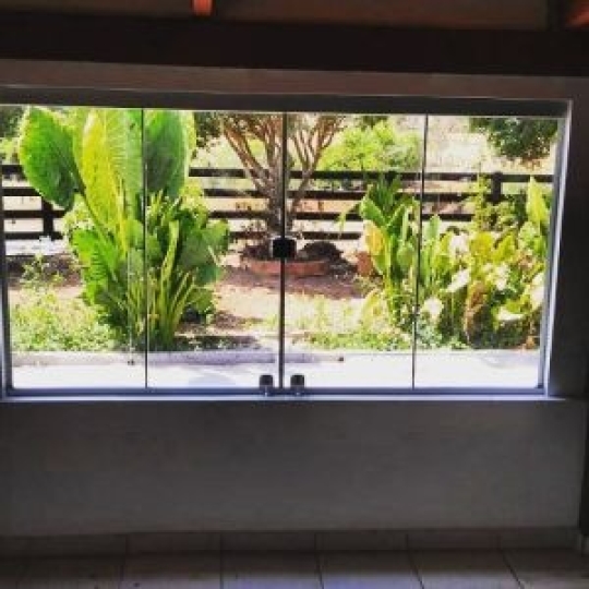 vidracaria-b3201e43a542f876e5aa451beda8096f-1741911950