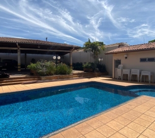 hotel-d37d9a78dd885b9bbc9e6767e2e03e83-1742590513