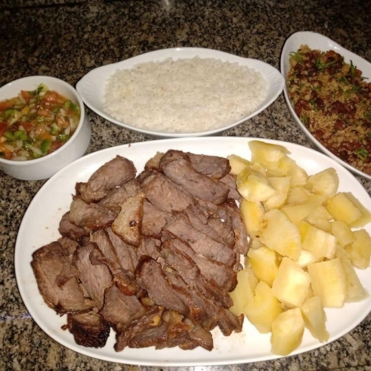 nossos-pratos-0cfdfa18c9446914428a1990235370c6-1742841817