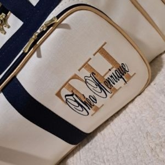 mimos-de-luxo-bolsas-personalizadas-141b60542cd60d799336c1309cd29f7f-1742916114